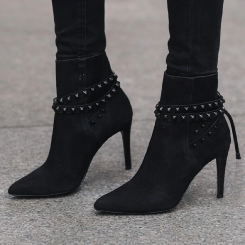 Valentino Garavani Rockstud Suede Ankle Boots Wrap Stud Heel Booties 37 - Picture 1 of 11